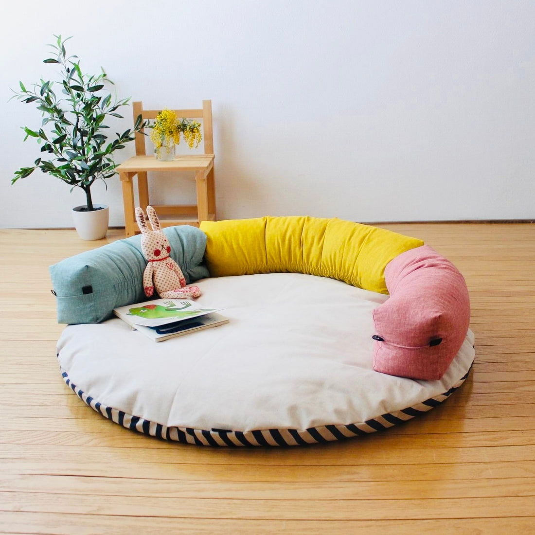 えらびの　せんべい座布団＋HUG ease（はぐいーす）